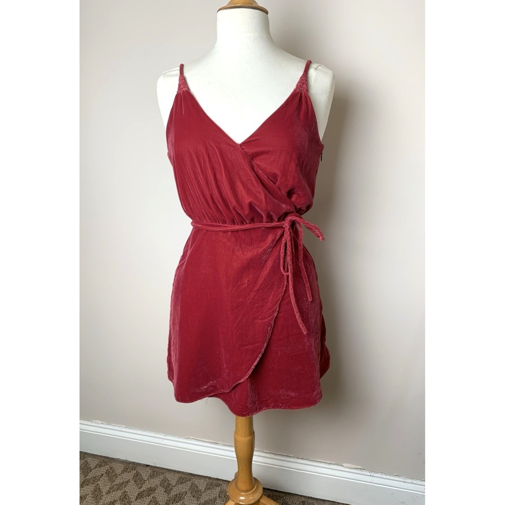 Urban Outfitters Velvet Wrap Mini Dress Womens Small Raspberry Red Stretch